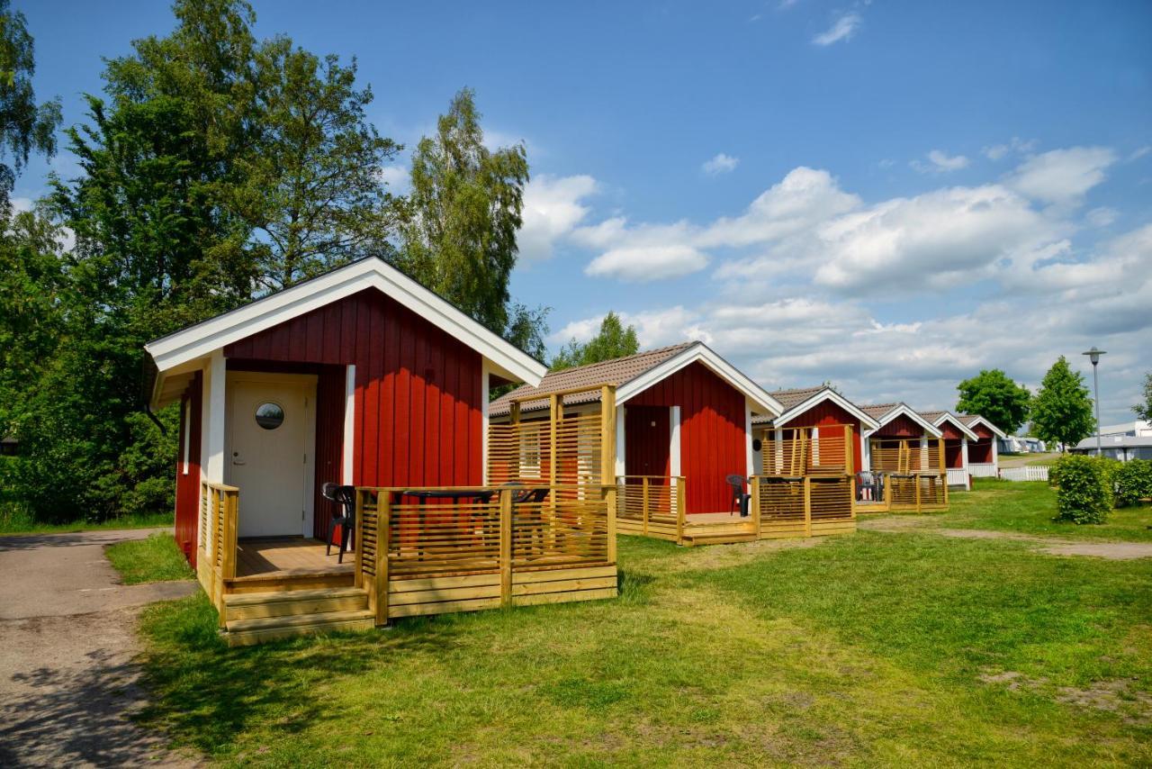 Gullbrannagarden Hotel Халмщад Екстериор снимка