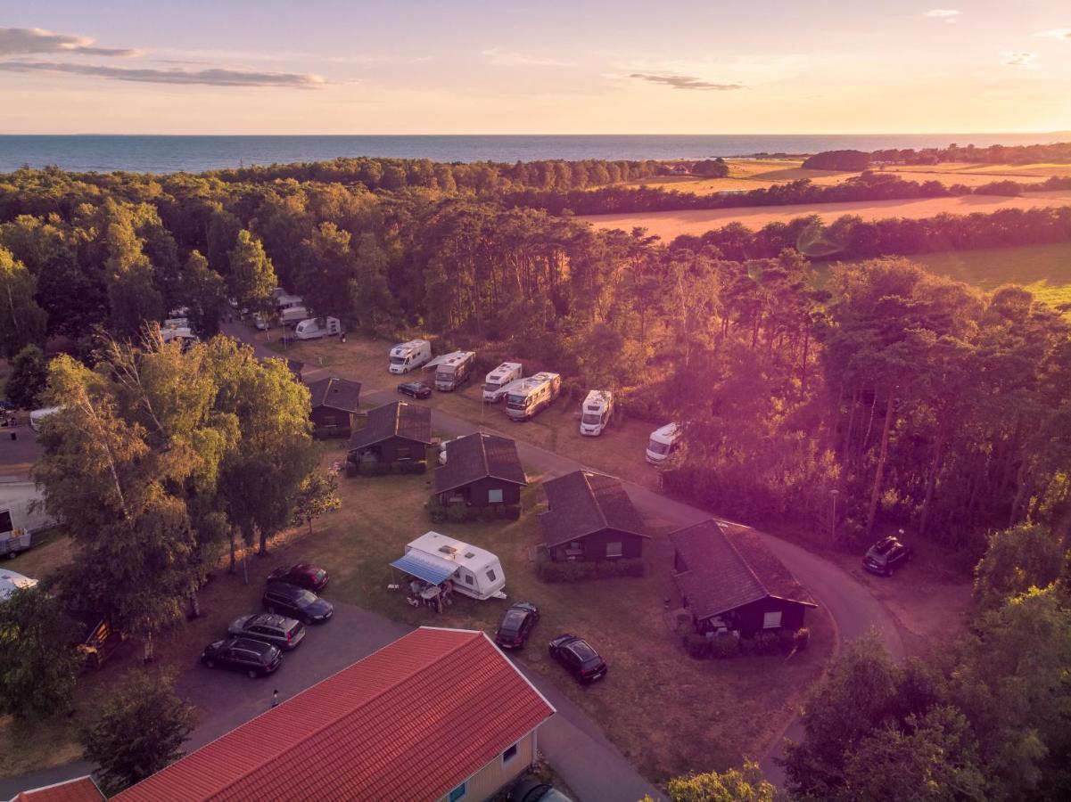 Gullbrannagarden Hotel Халмщад Екстериор снимка